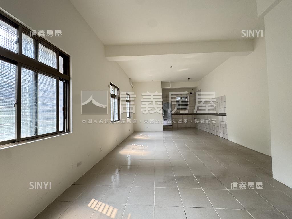 圓山捷運．靜巷邊間一樓房屋室內格局與周邊環境