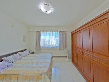 忠貞市場旁寶藏透天店面