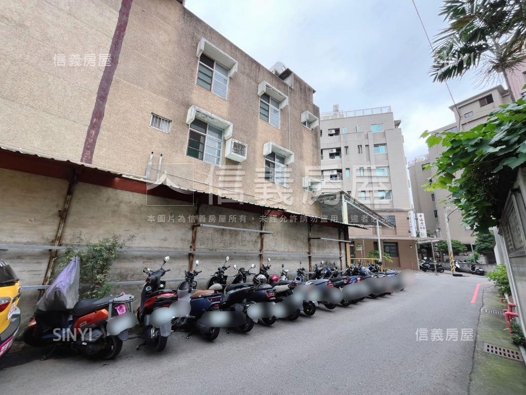 中清路角間雙臨路透天房屋室內格局與周邊環境