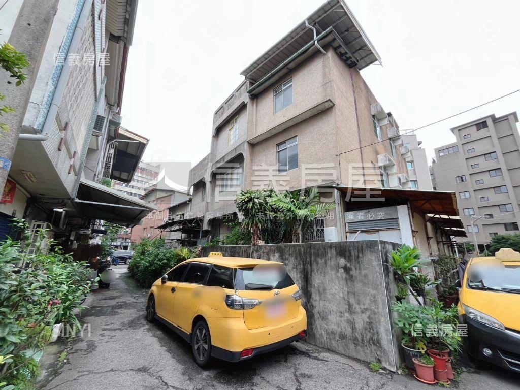 中清路角間雙臨路透天房屋室內格局與周邊環境