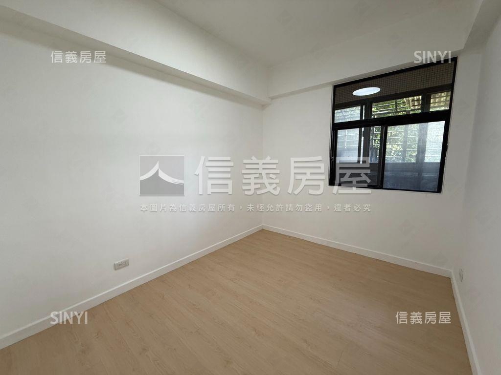 伯爵低總價兩房美屋房屋室內格局與周邊環境