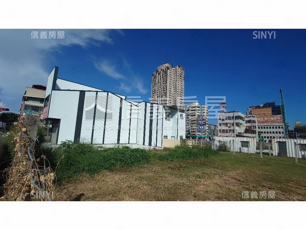 中華建國鳳北段住５土地２房屋室內格局與周邊環境