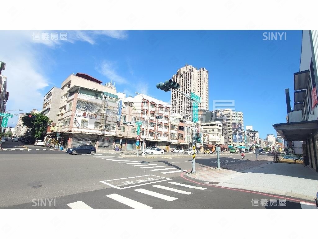 中華建國鳳北段住５土地２房屋室內格局與周邊環境