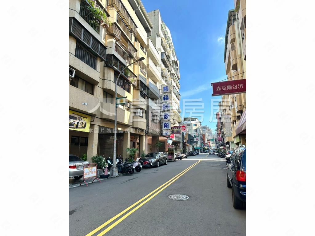 近曉明稀有國泰２樓美公寓房屋室內格局與周邊環境