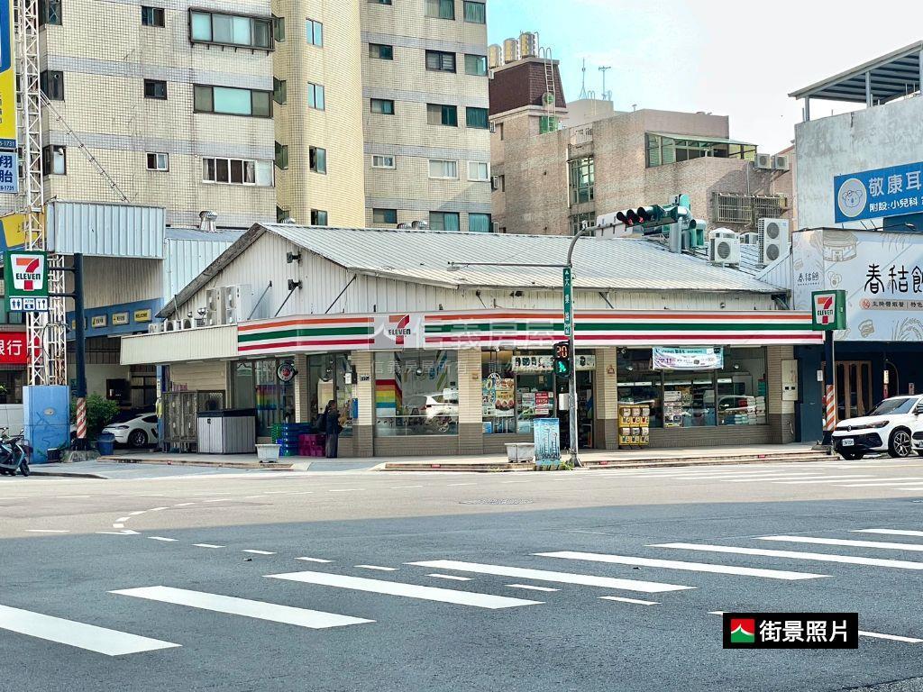 近捷運水安宮★大三房平車房屋室內格局與周邊環境