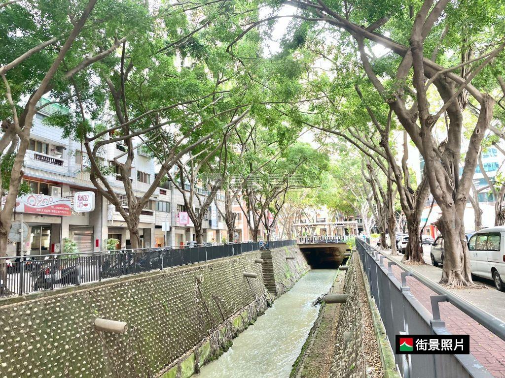 近捷運水安宮★大三房平車房屋室內格局與周邊環境