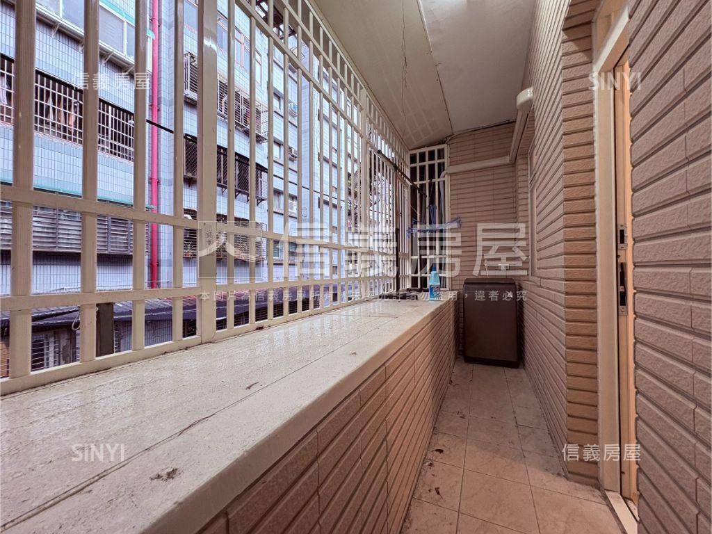 大南路精品二樓房屋室內格局與周邊環境