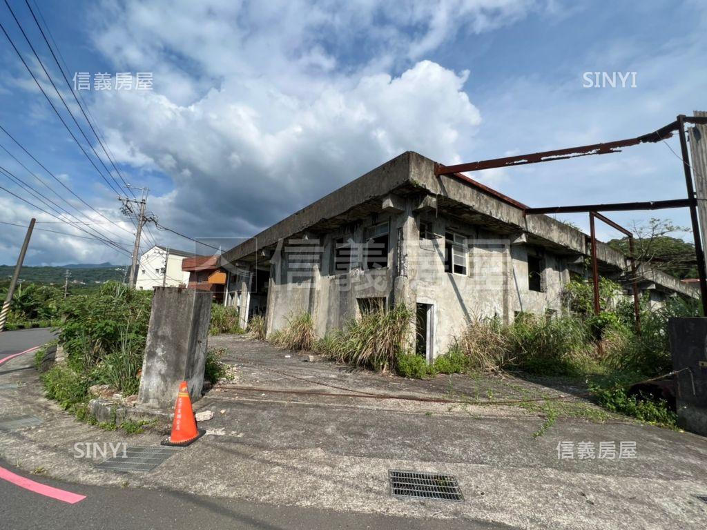 ⭐面寬大基地廠房Ａ⭐房屋室內格局與周邊環境