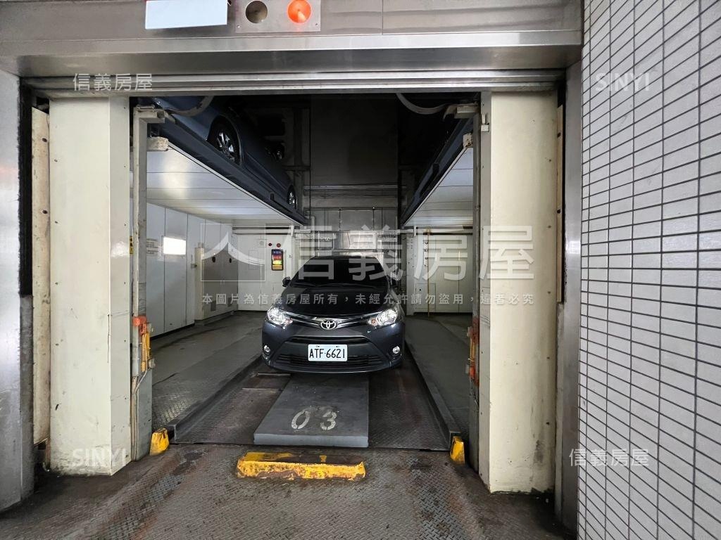 松江南京ＳＭＩＬＥ車位房屋室內格局與周邊環境