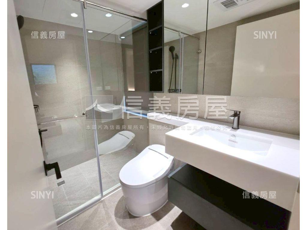 星野之森美裝三房車位房屋室內格局與周邊環境