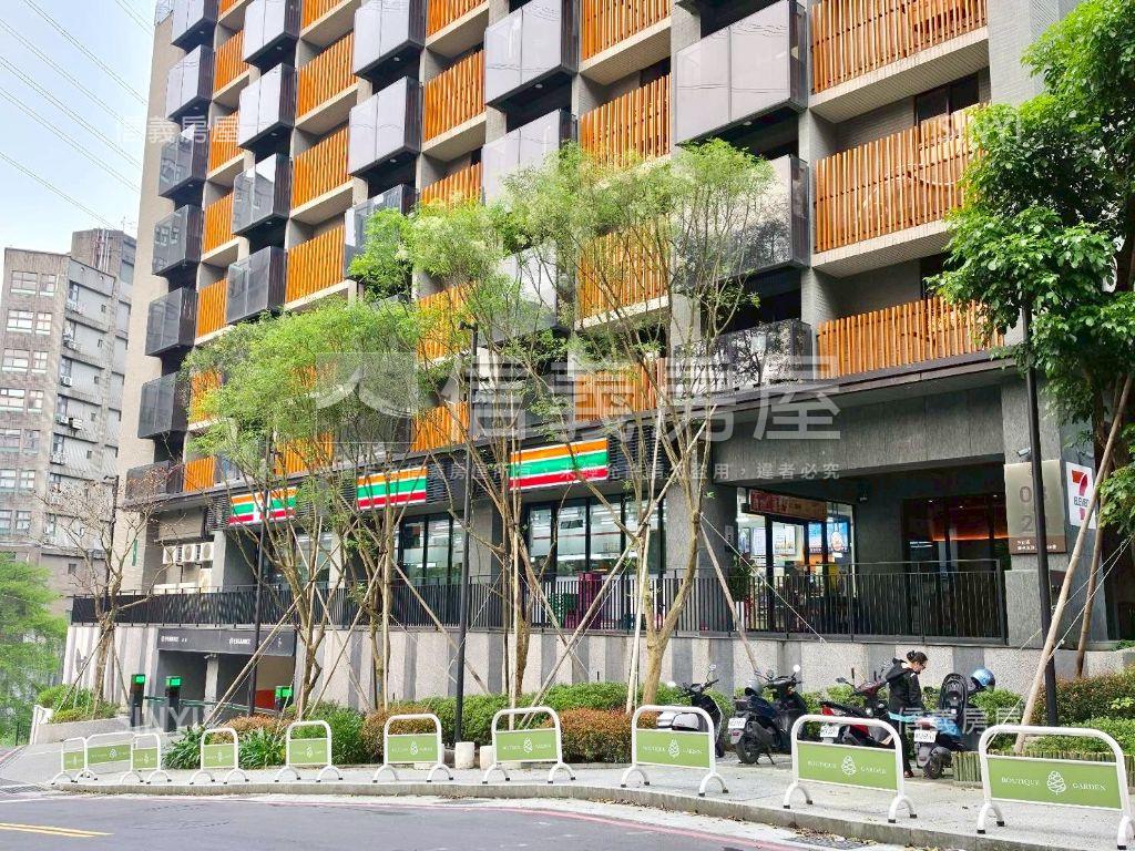 星野之森美裝三房車位房屋室內格局與周邊環境