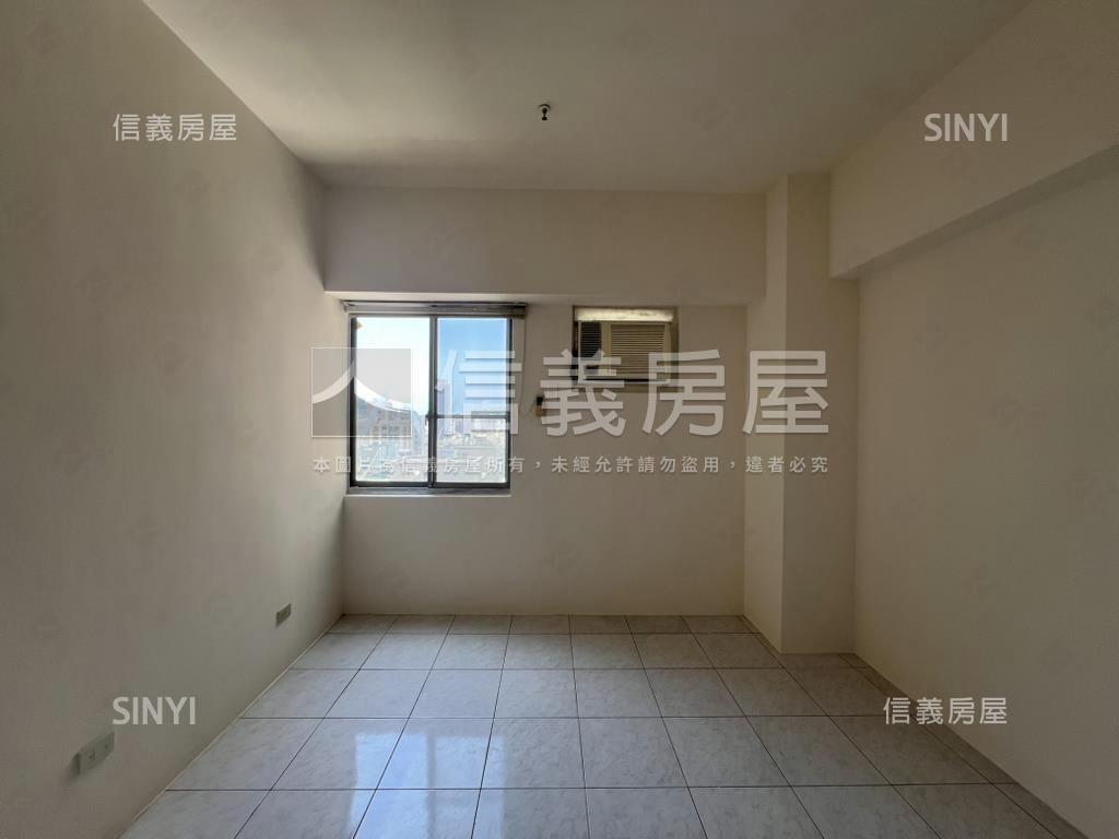 皇家之戀高樓美景採光三房房屋室內格局與周邊環境