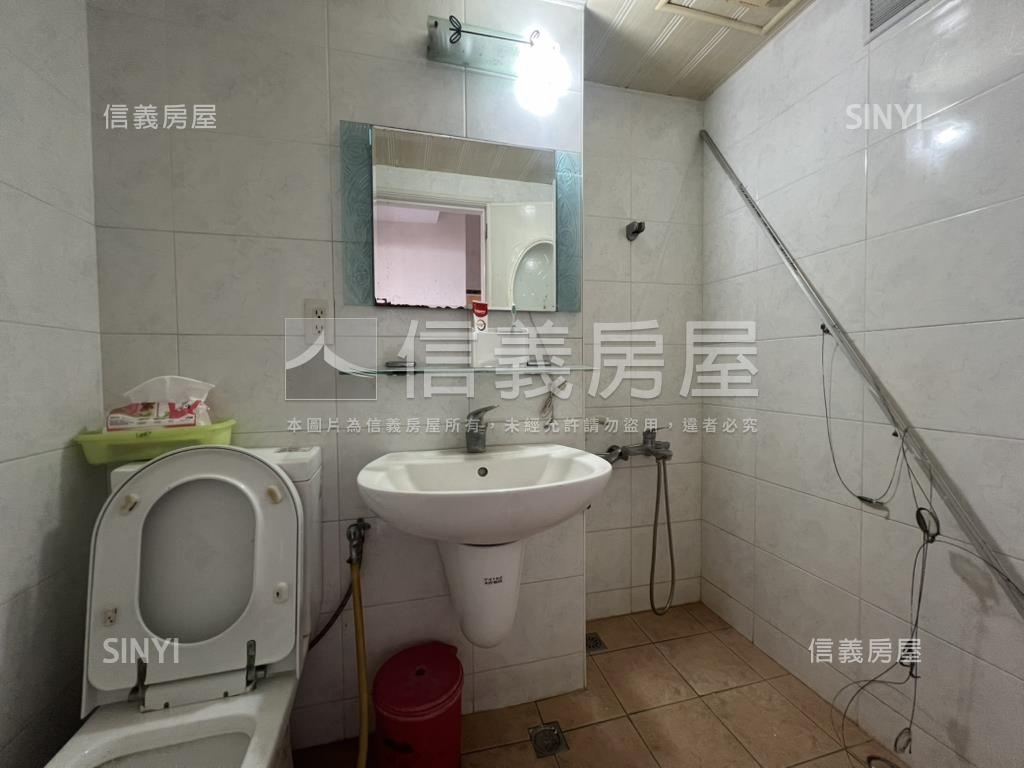 皇家之戀高樓美景採光三房房屋室內格局與周邊環境