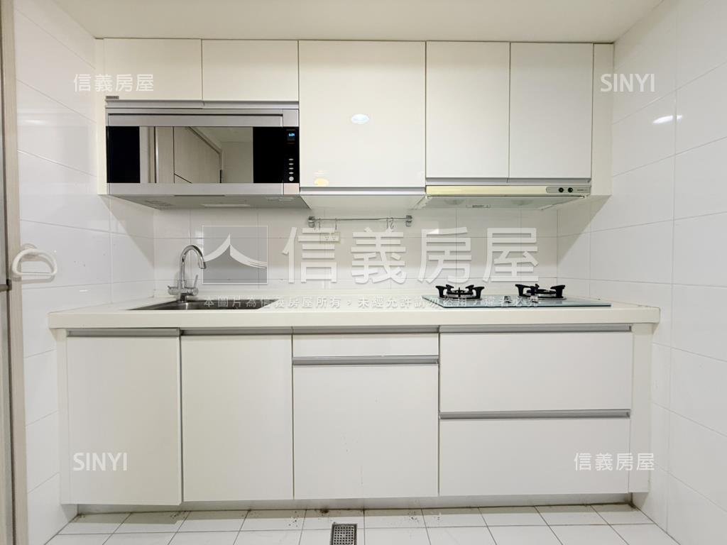 邊間－香榭景觀三房平車房屋室內格局與周邊環境