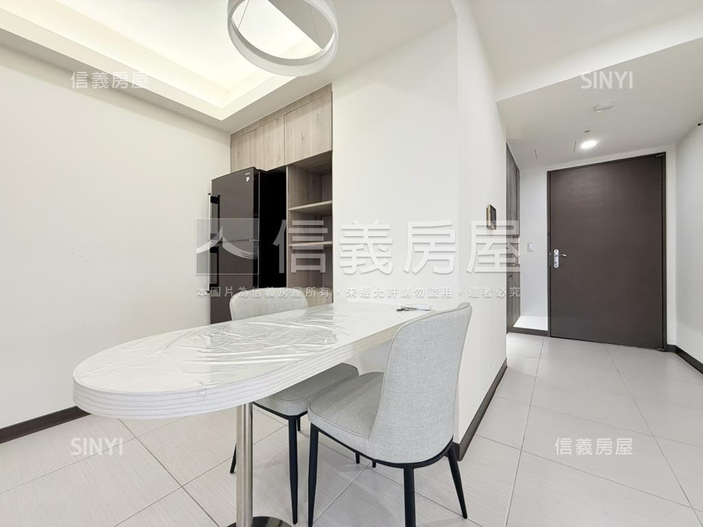 邊間－香榭景觀三房平車房屋室內格局與周邊環境