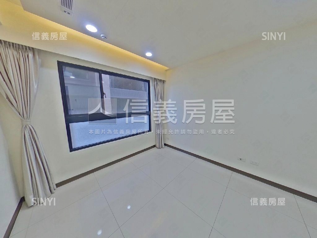 遠雄龍岡露台三房雙車位房屋室內格局與周邊環境