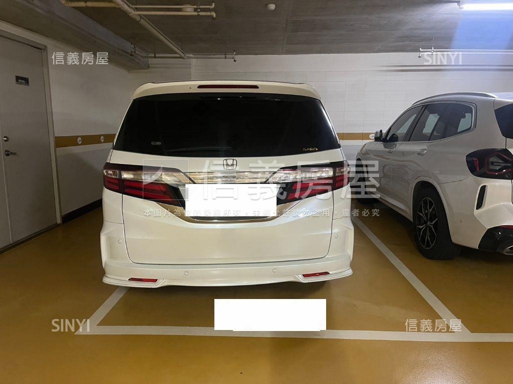 遠雄龍岡露台三房雙車位房屋室內格局與周邊環境