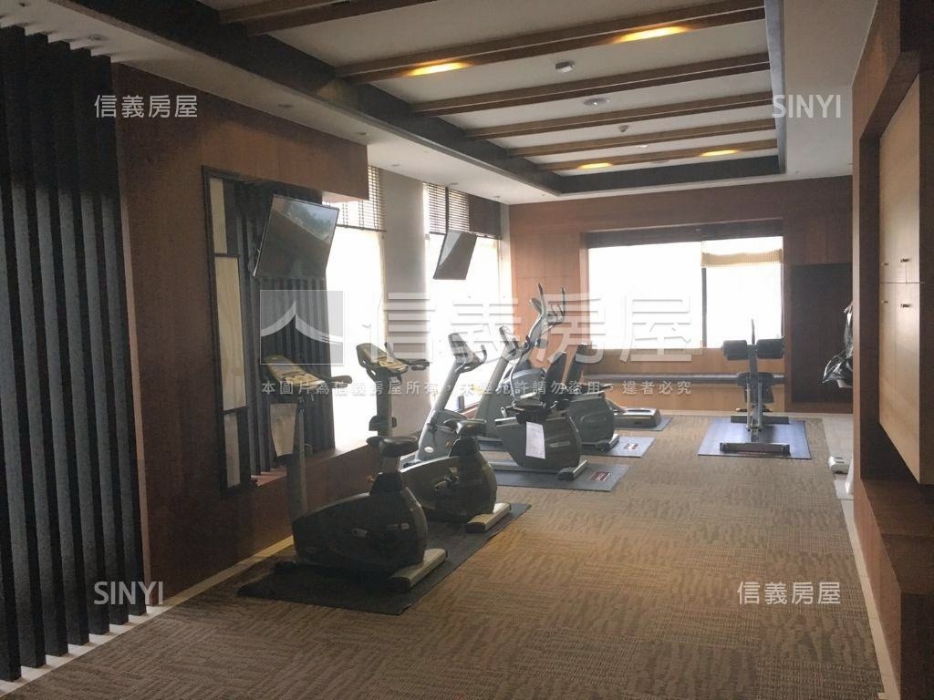 遠雄龍岡露台三房雙車位房屋室內格局與周邊環境