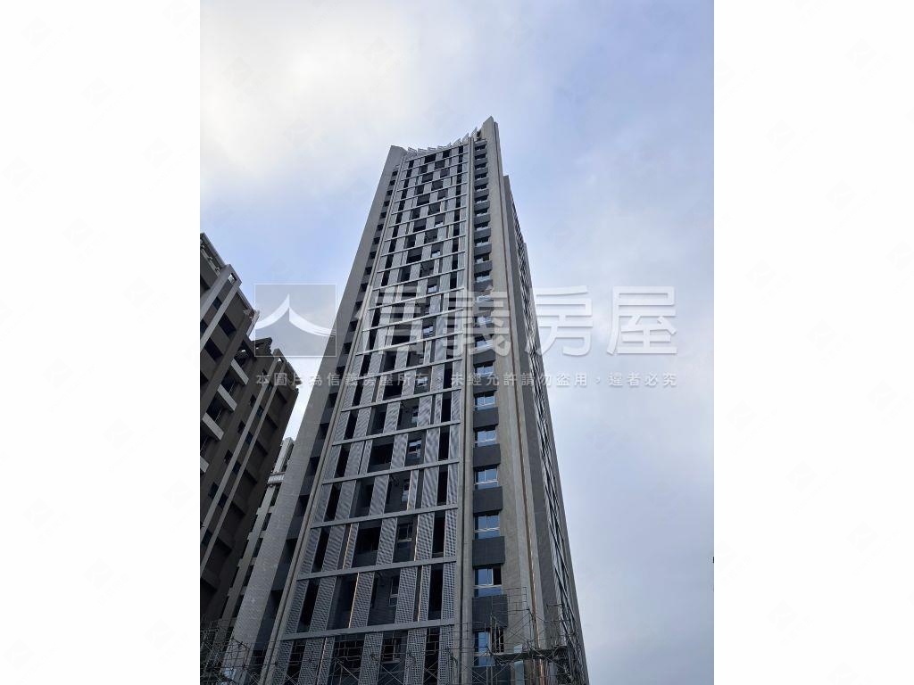 允將一著高樓層視野戶房屋室內格局與周邊環境