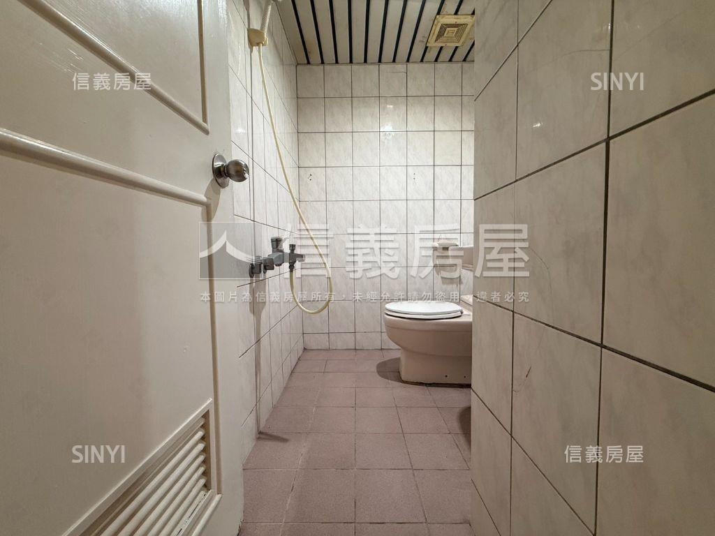 大空間－重慶台北房屋室內格局與周邊環境