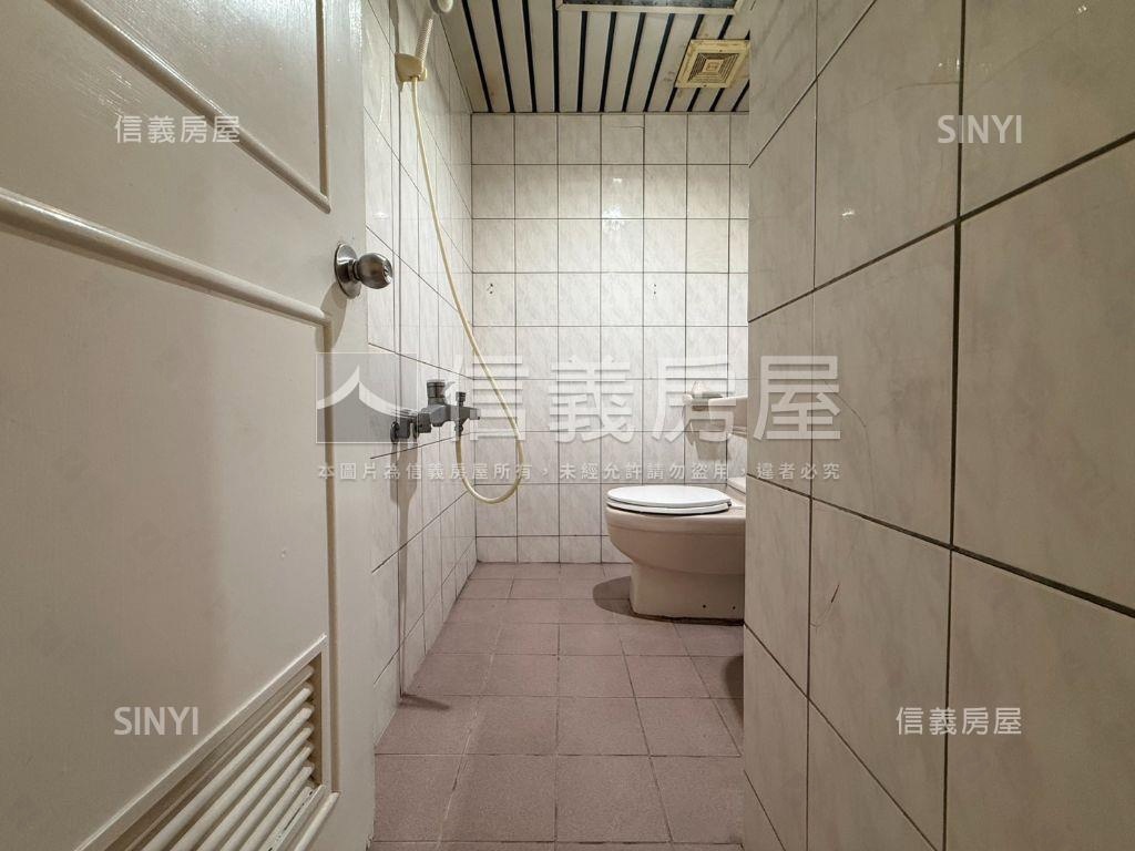 大空間－重慶台北房屋室內格局與周邊環境