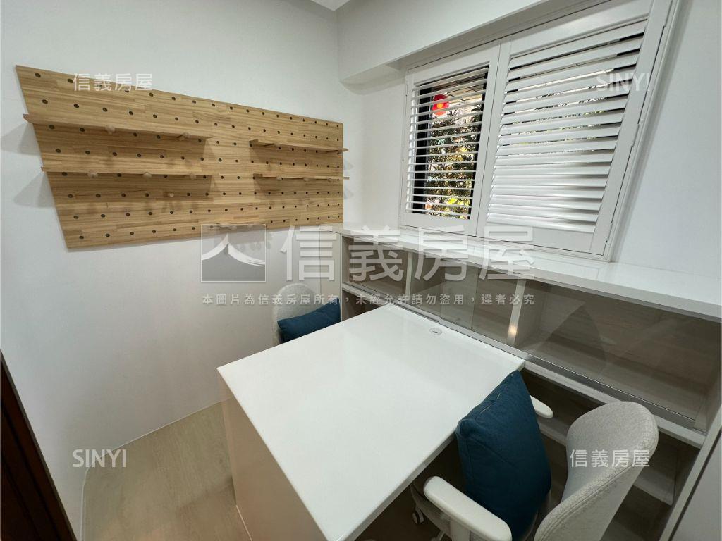 羅丹精裝電梯２房房屋室內格局與周邊環境