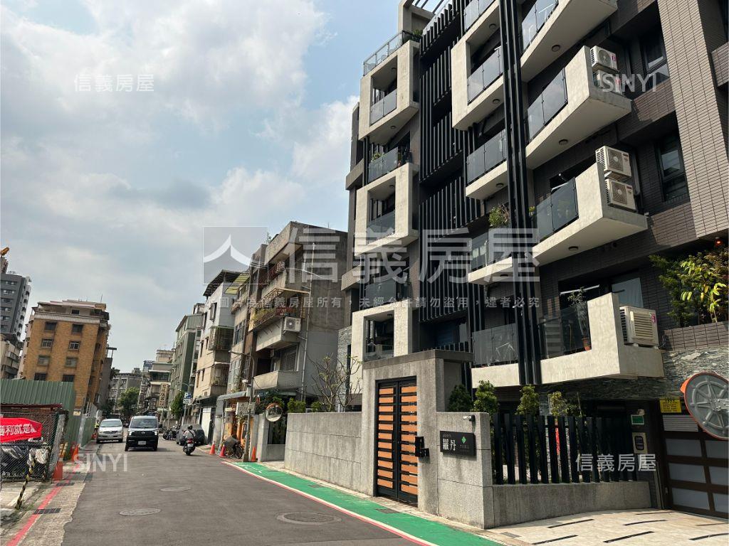 羅丹精裝電梯２房房屋室內格局與周邊環境