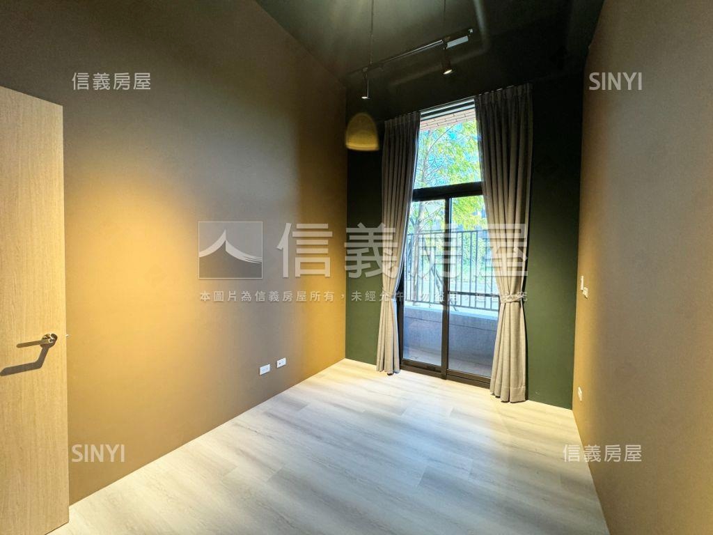 力璞學‧稀有挑高兩房車位房屋室內格局與周邊環境