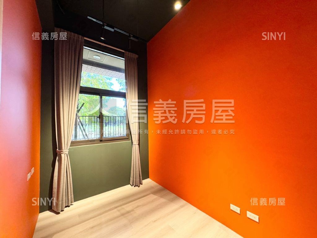 力璞學‧稀有挑高兩房車位房屋室內格局與周邊環境