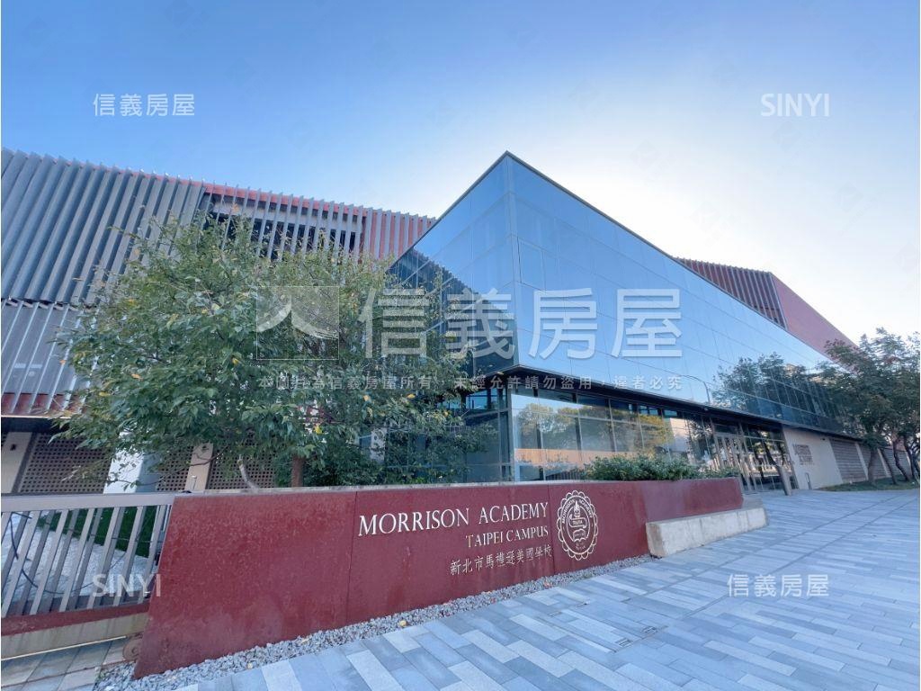 力璞學‧稀有挑高兩房車位房屋室內格局與周邊環境