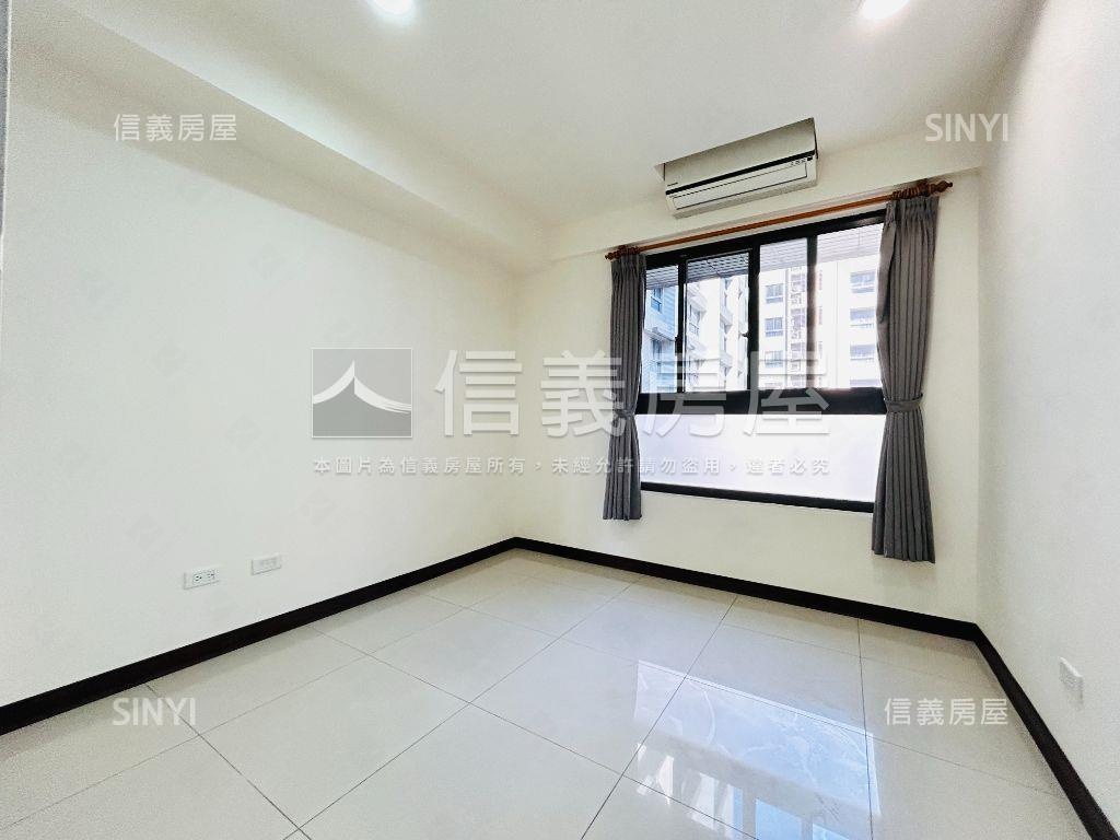 謙樹朝南山海美景３房房屋室內格局與周邊環境