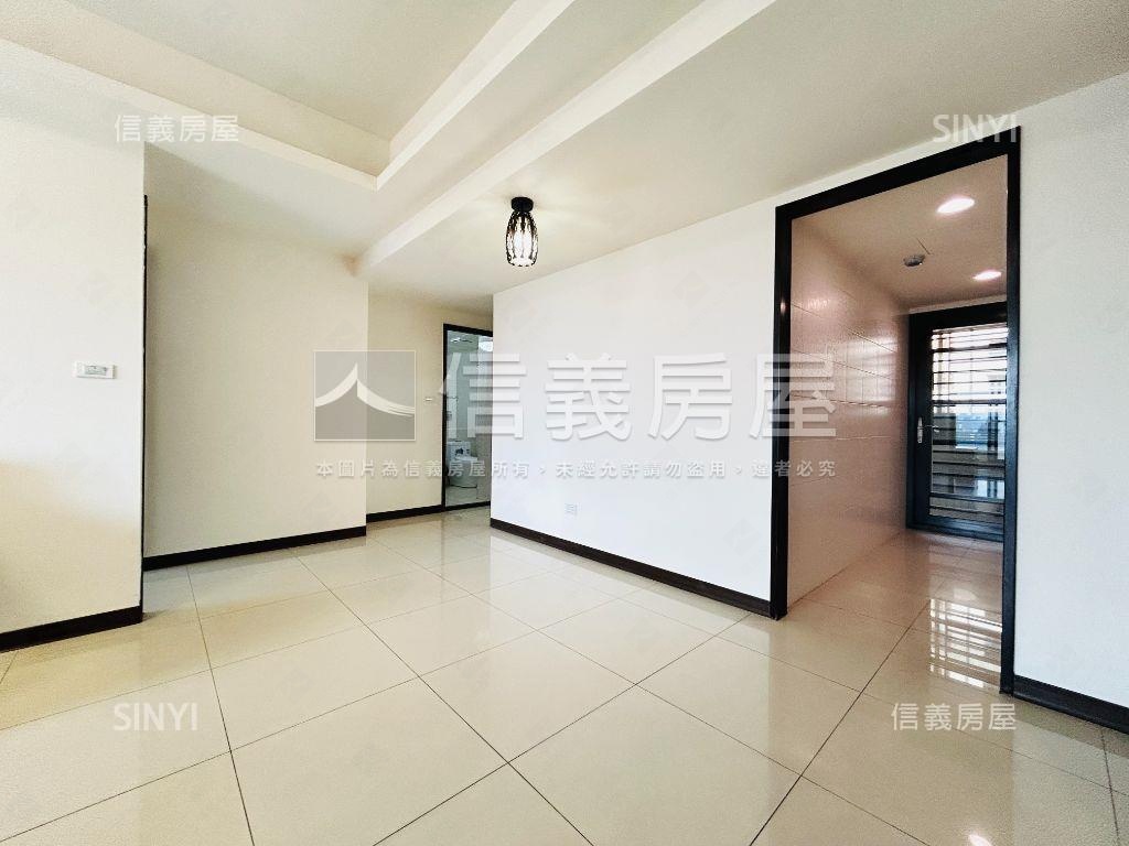 謙樹朝南山海美景３房房屋室內格局與周邊環境