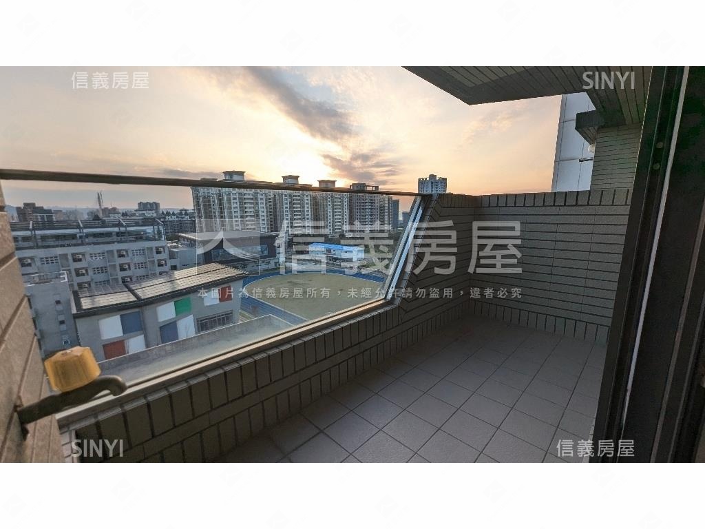 謙樹朝南山海美景３房房屋室內格局與周邊環境