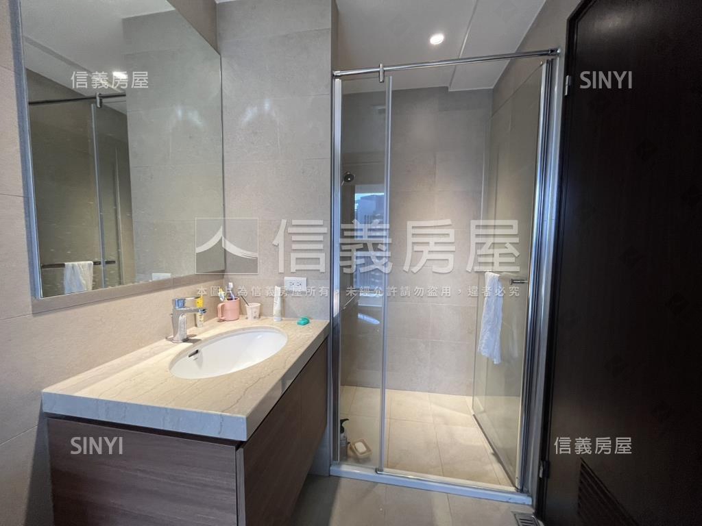 翡翠流域高樓景觀兩房平車房屋室內格局與周邊環境