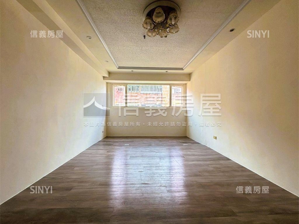 近未來萬大線電梯景觀３房房屋室內格局與周邊環境