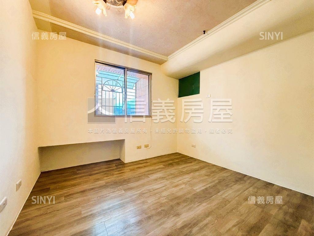 近未來萬大線電梯景觀３房房屋室內格局與周邊環境