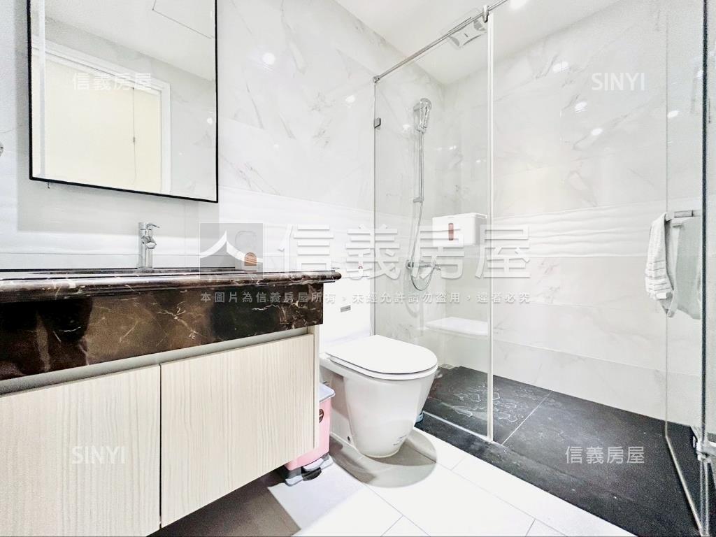 ＳＲＣ頂級奢華裝潢戶房屋室內格局與周邊環境