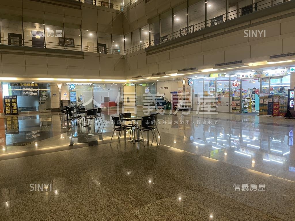 ８５高樓景觀套房房屋室內格局與周邊環境