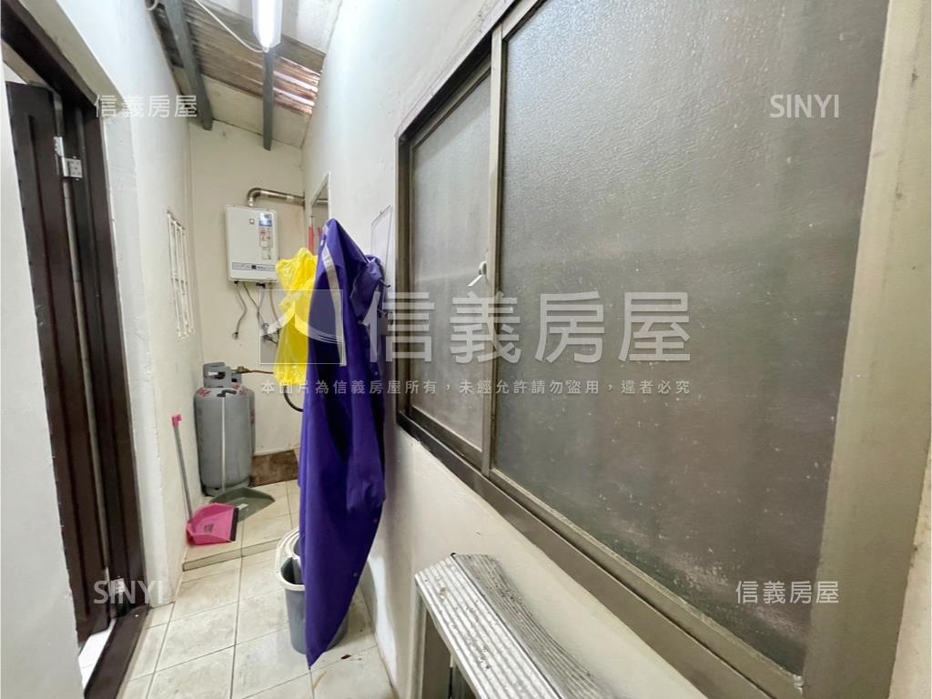 平鎮游泳路質感透天房屋室內格局與周邊環境