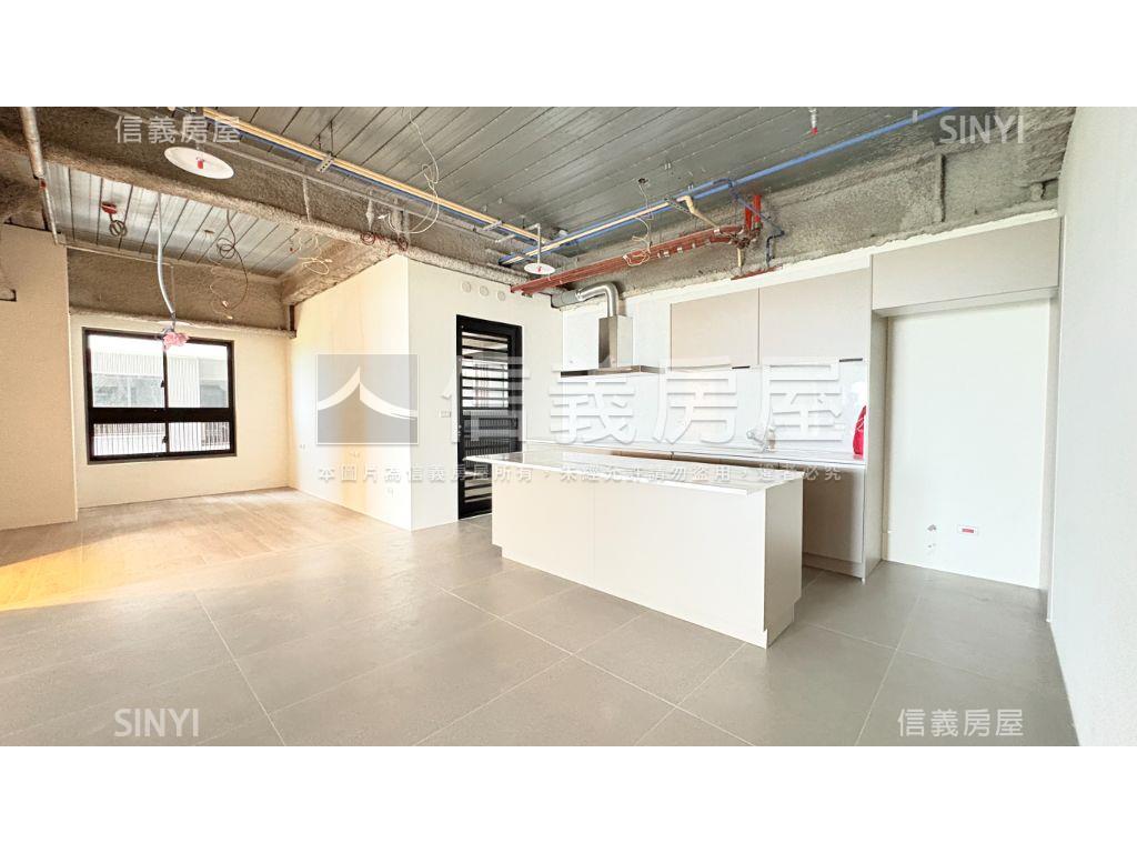 富立波光粼粼２＋１雙平車房屋室內格局與周邊環境