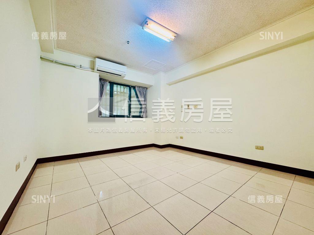 鄰探索公園景觀三房房屋室內格局與周邊環境