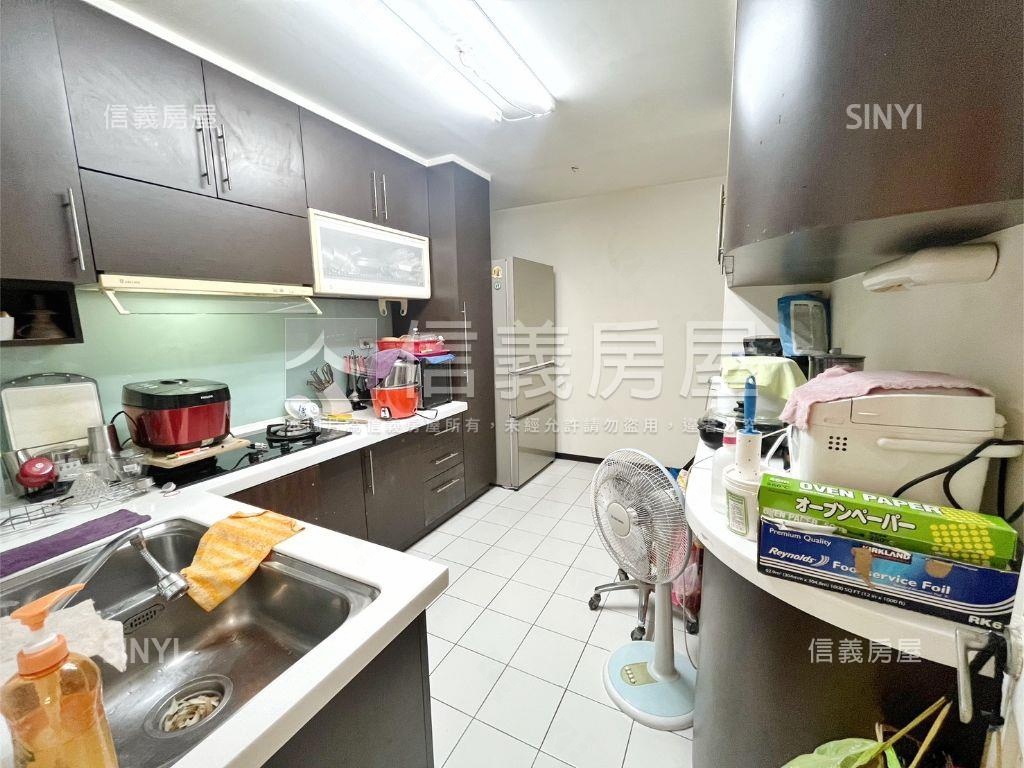 靜巷花園一樓房屋室內格局與周邊環境