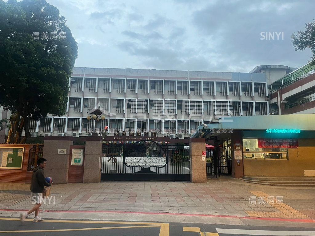 靜巷花園一樓房屋室內格局與周邊環境