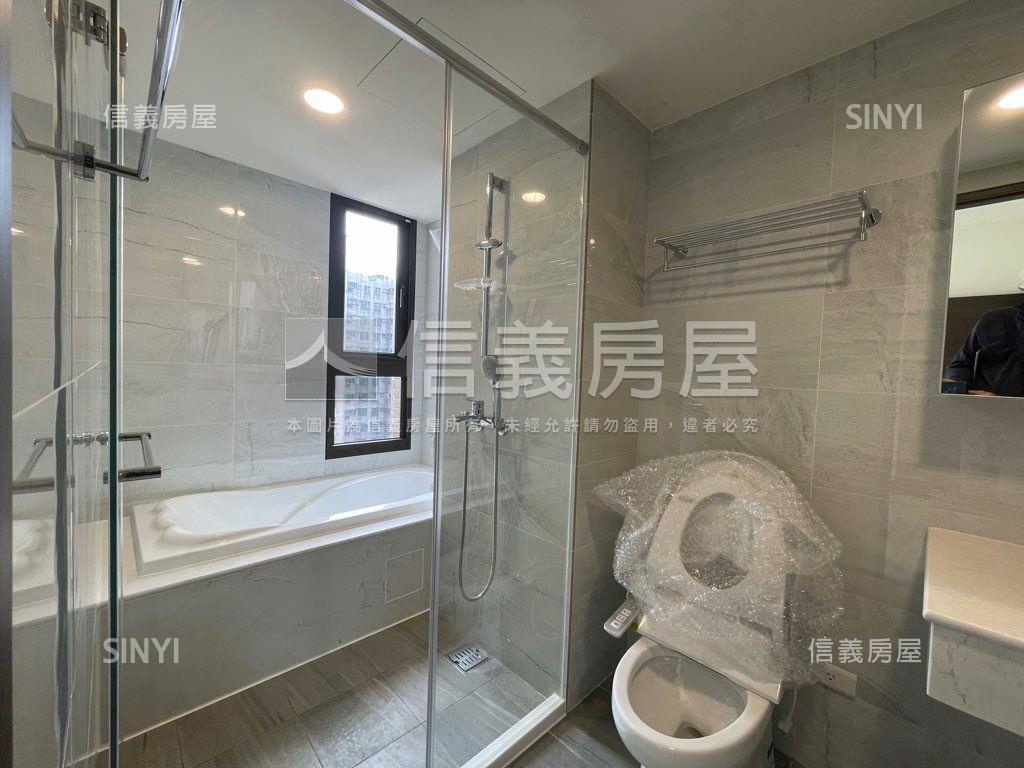 知名社區高樓層三房平車房屋室內格局與周邊環境