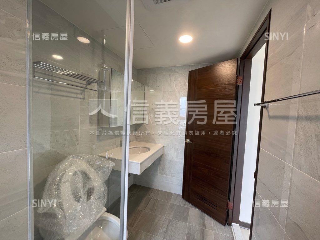 知名社區高樓層三房平車房屋室內格局與周邊環境