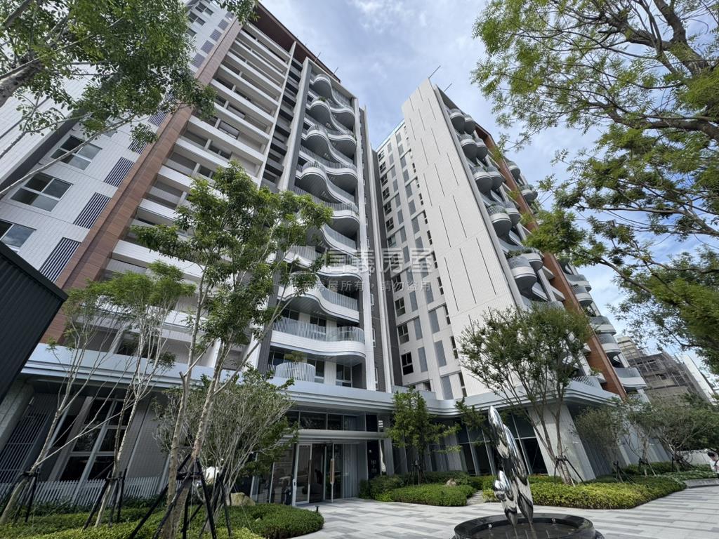 亞昕一緻全新落成三房平車房屋室內格局與周邊環境