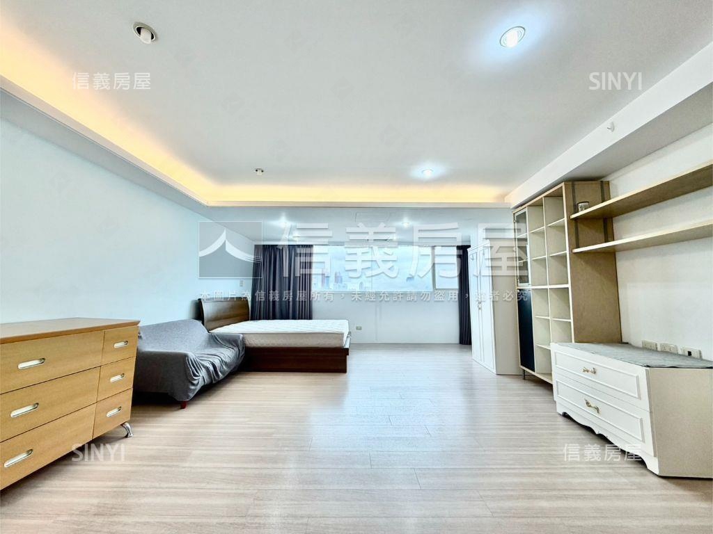 仁愛圓環大面採光亮房房屋室內格局與周邊環境