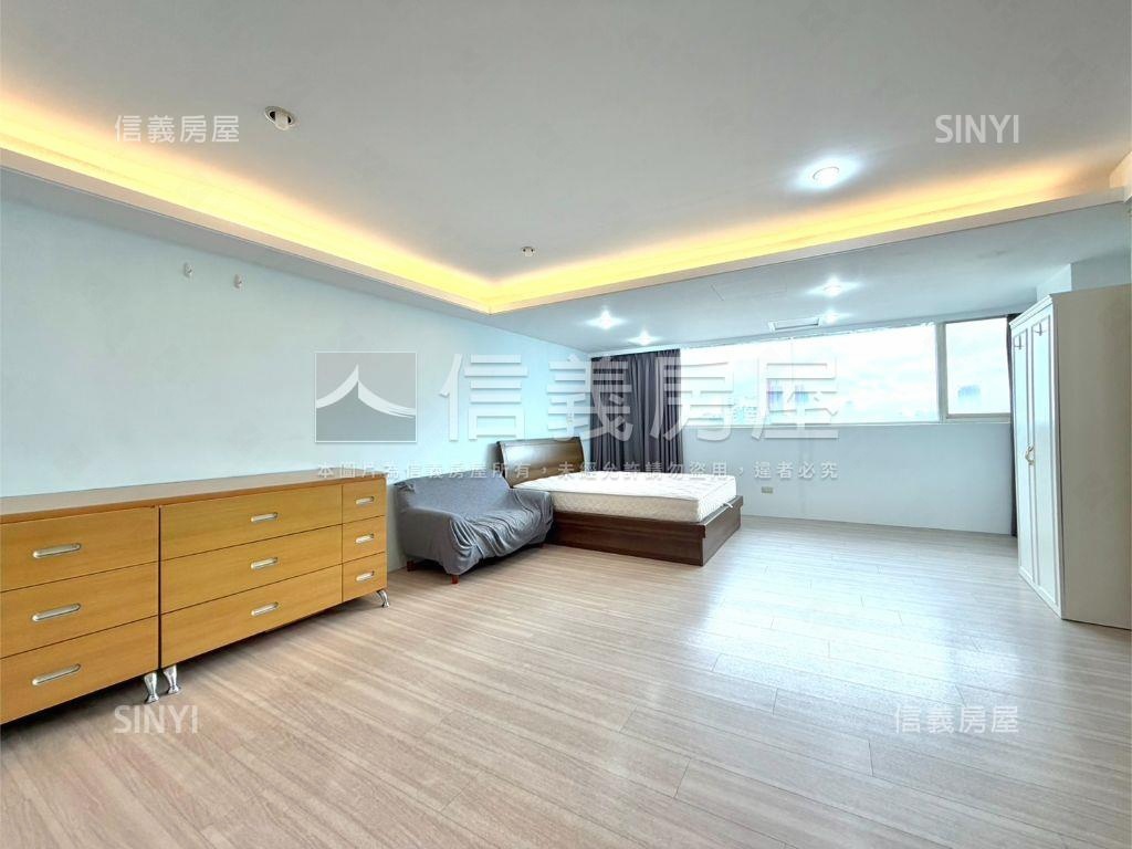 仁愛圓環大面採光亮房房屋室內格局與周邊環境