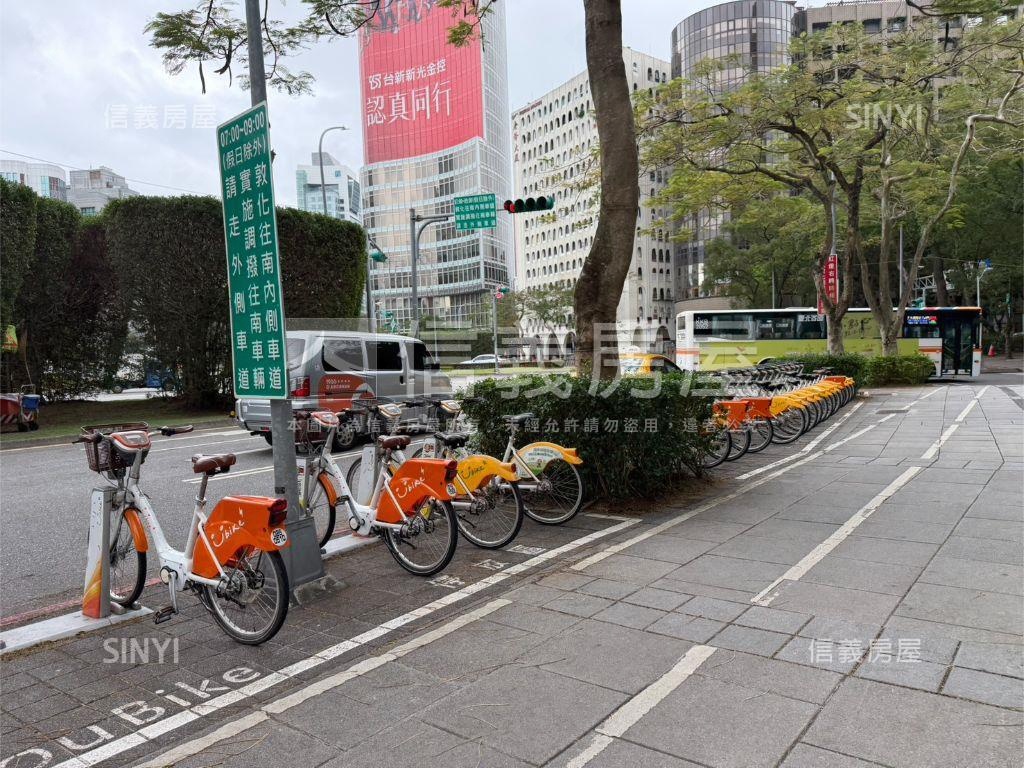 仁愛圓環大面採光亮房房屋室內格局與周邊環境