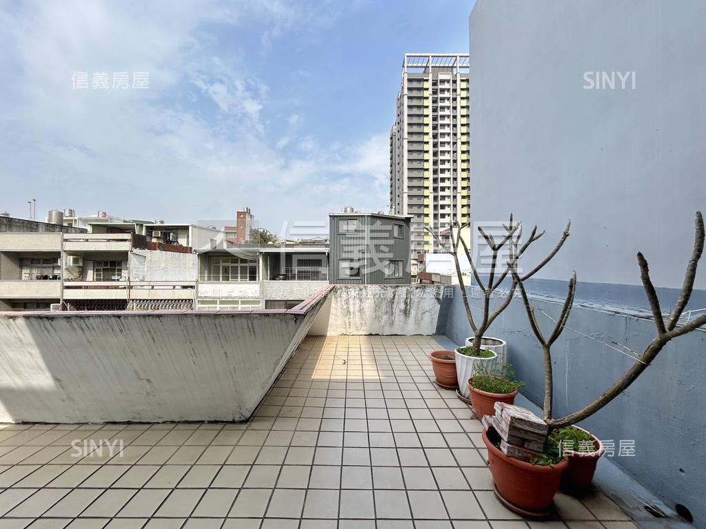 湳中街大地坪透天房屋室內格局與周邊環境